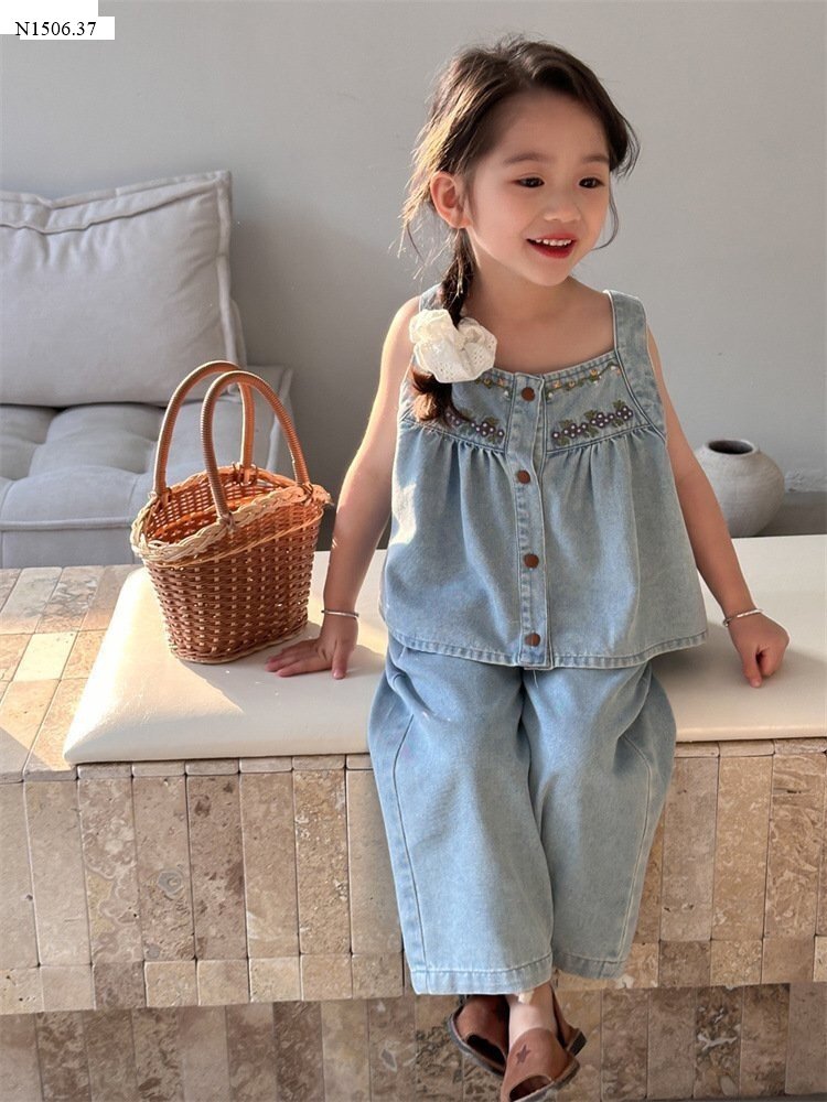 SET DENIM THUÊ HOA CHO BÉ