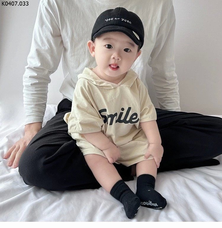 SET ÁO SMILE CÓ MŨ MIX QUẦN SHORT SIZE NHÍ