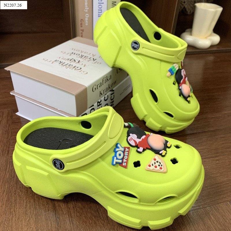 DÉP SỤC CROCS CU SHIN