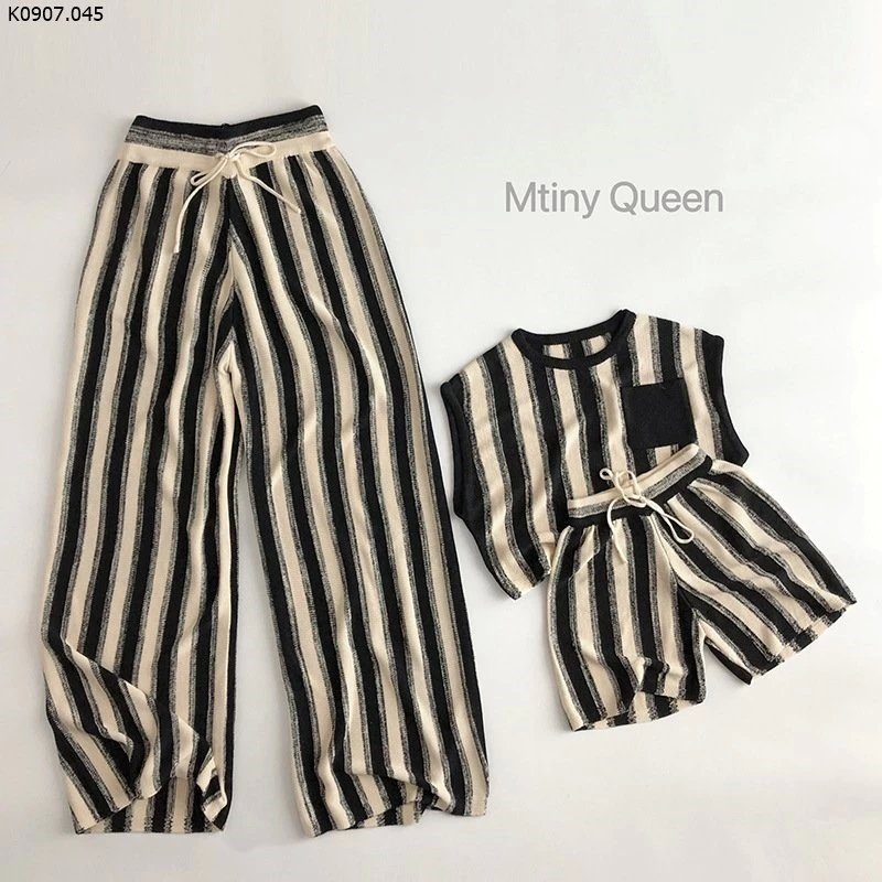 Set kẻ cho bé Mtiny Queen