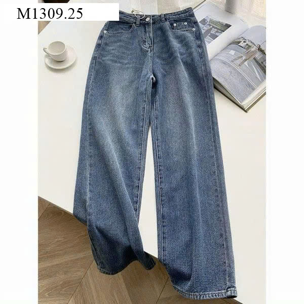 Jeans Chuẩn QCCC