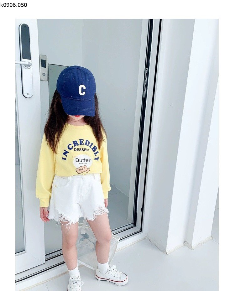 QUẦN SHORT JEAN TUA RUA BÉ GÁI HÃNG AMYBABY